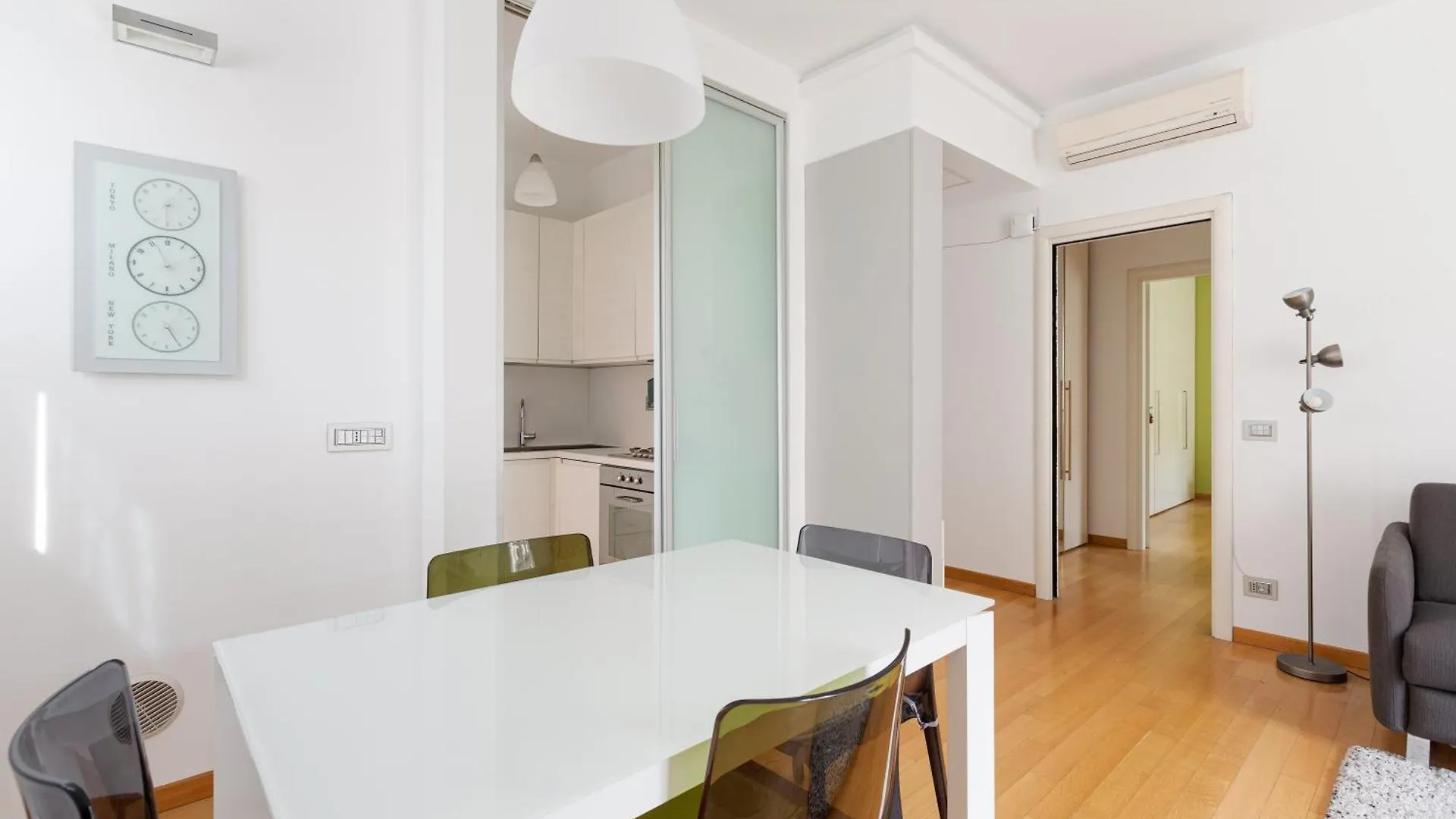 Apartment Milano Washington District Cozy Apt With Balcony