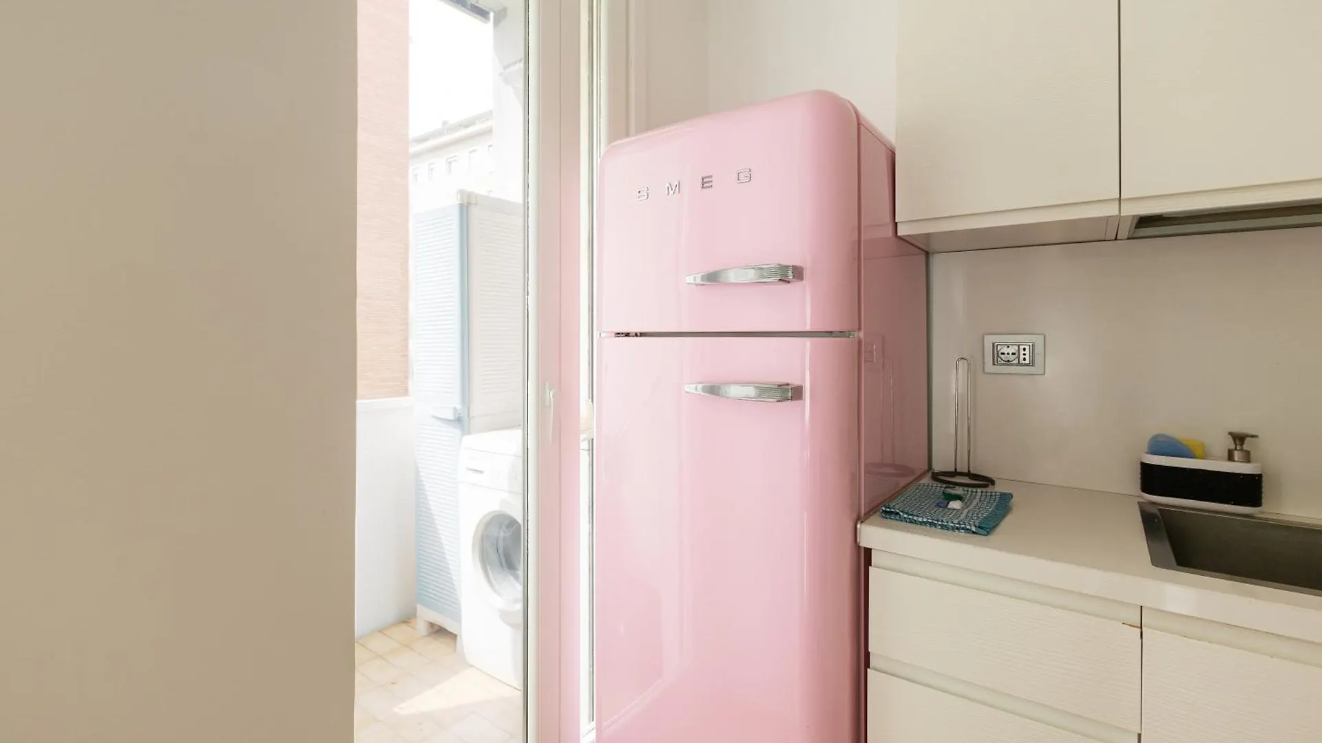 Milano Washington District Cozy Apt With Balcony 0*, ミラノ イタリア