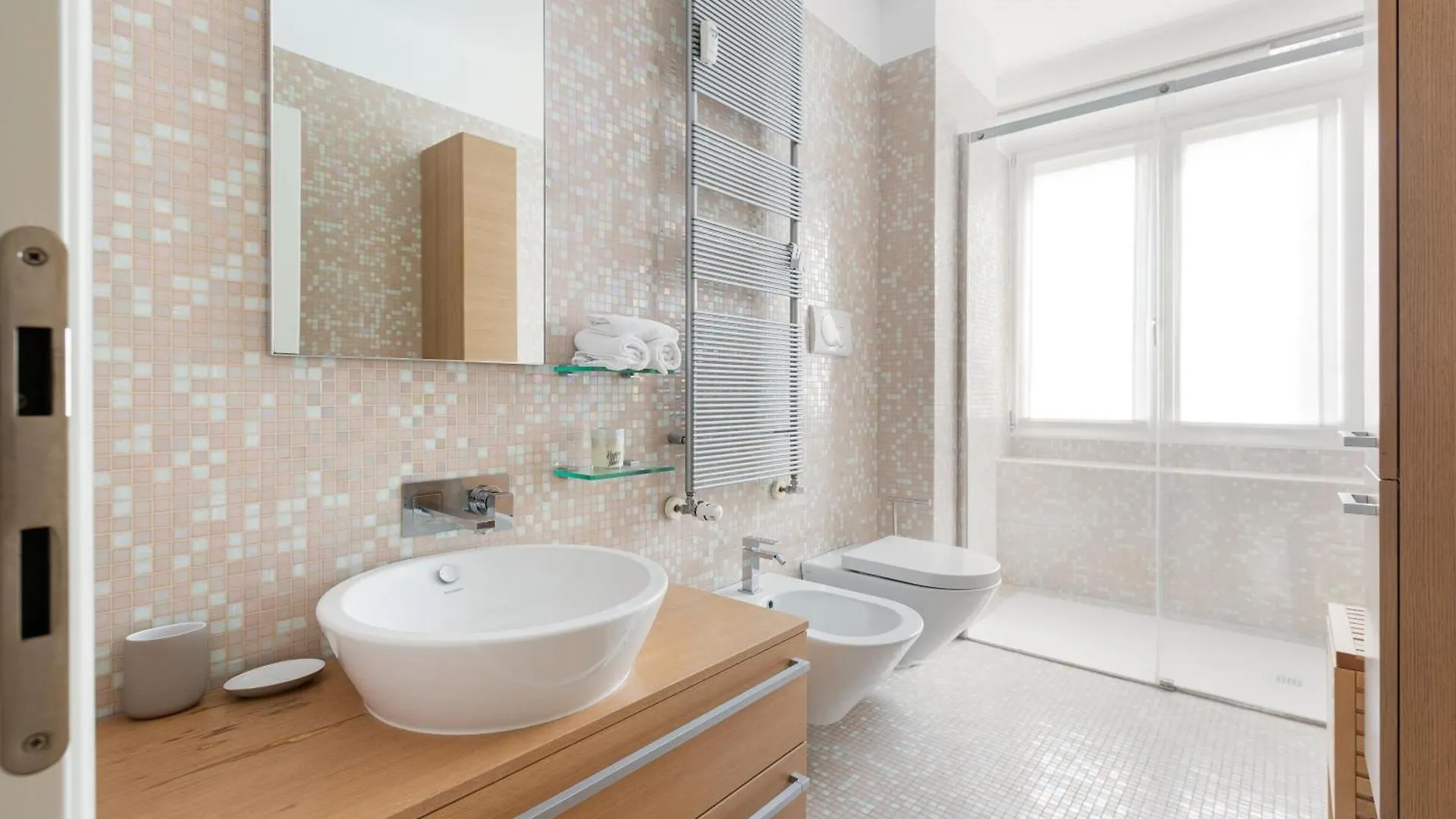 Milano Washington District Cozy Apt With Balcony アパート ミラノ